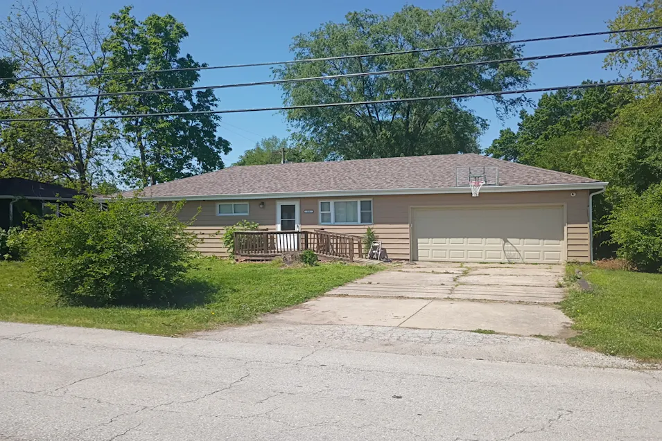 310 N Sibley St Buckner, MO 64016, Jackson County