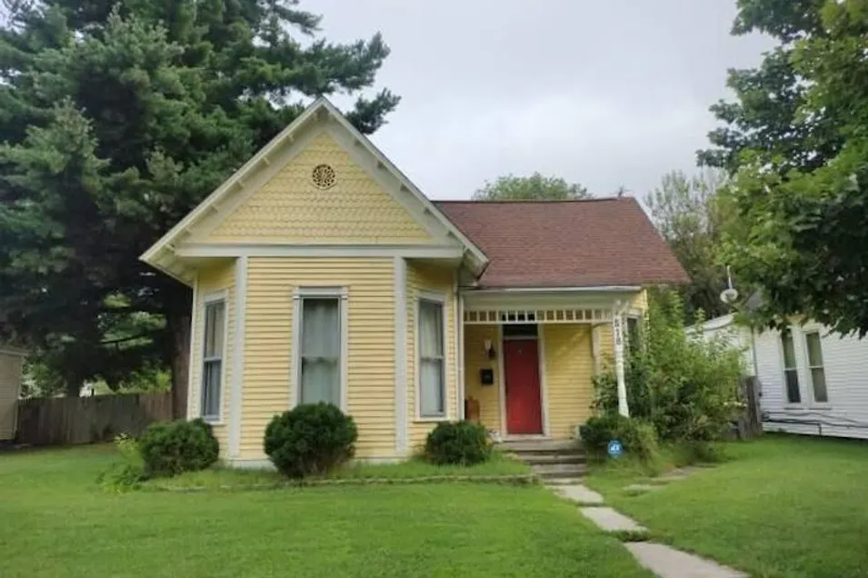 518w Fifth St Seymour, IN 47274, Jackson County