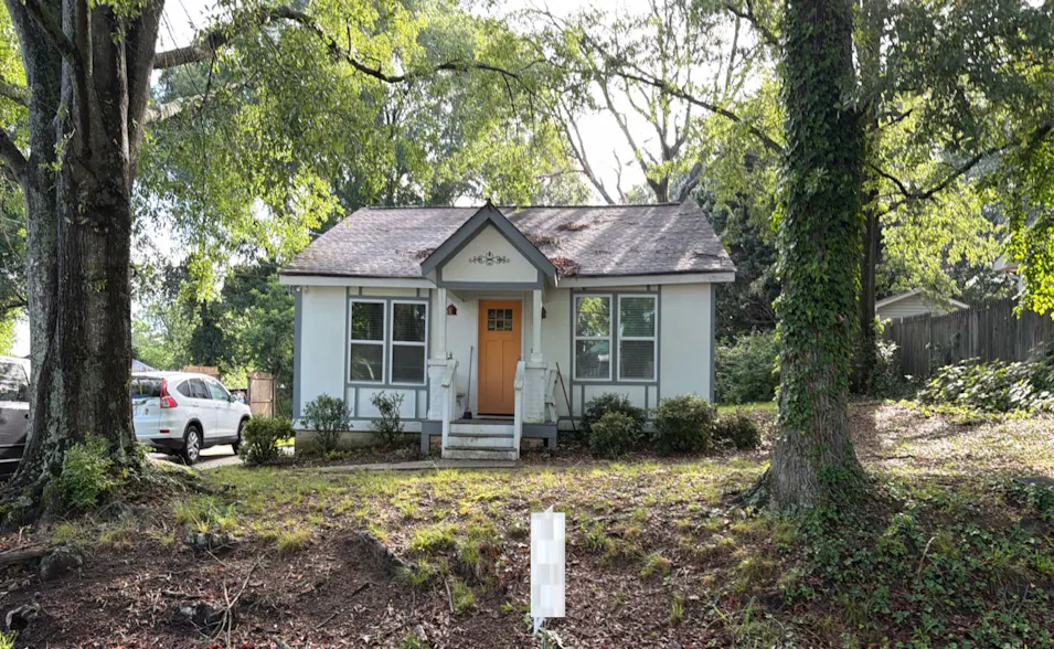 155 W New St Winder, GA 30680, Barrow County