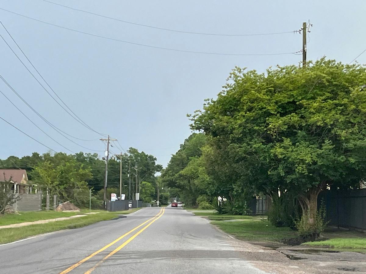 Eden St, Pascagoula, MS 39581