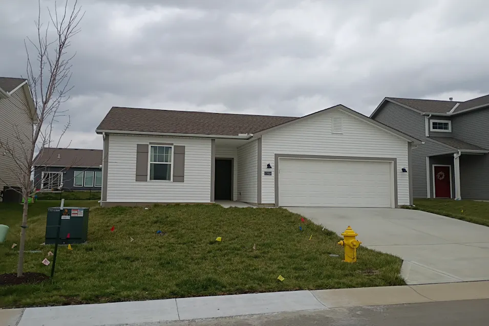 27018 E Sycamore St Lake Lotawana, MO 64086, Jackson County