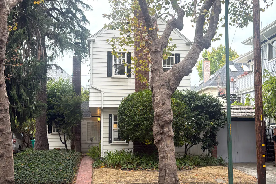 1008 San Antonio Ave Alameda, CA 94501, Alameda County