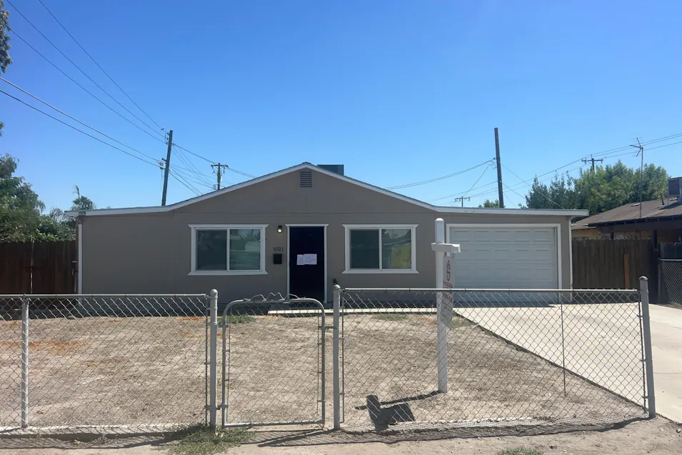1021 Stanley Ave Corcoran, CA 93212, Kings County