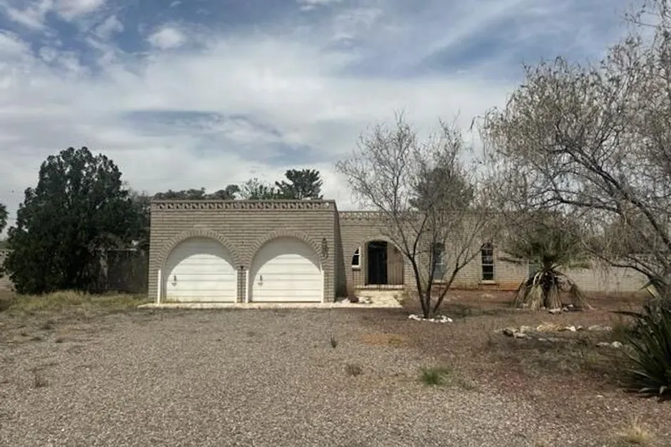 104 N Neff Place Pearce, AZ 85625, Cochise County