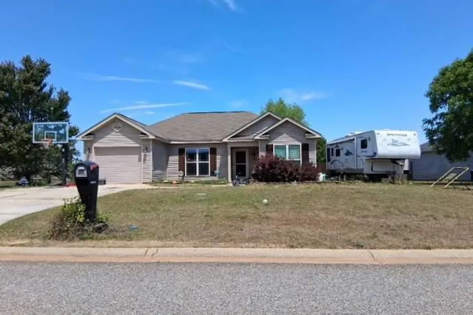 210 Haven Way Perry, GA 31069, Houston County