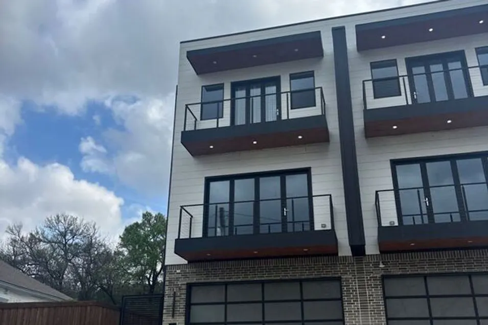 1818 Pollard St Dallas, TX 75208, Dallas County