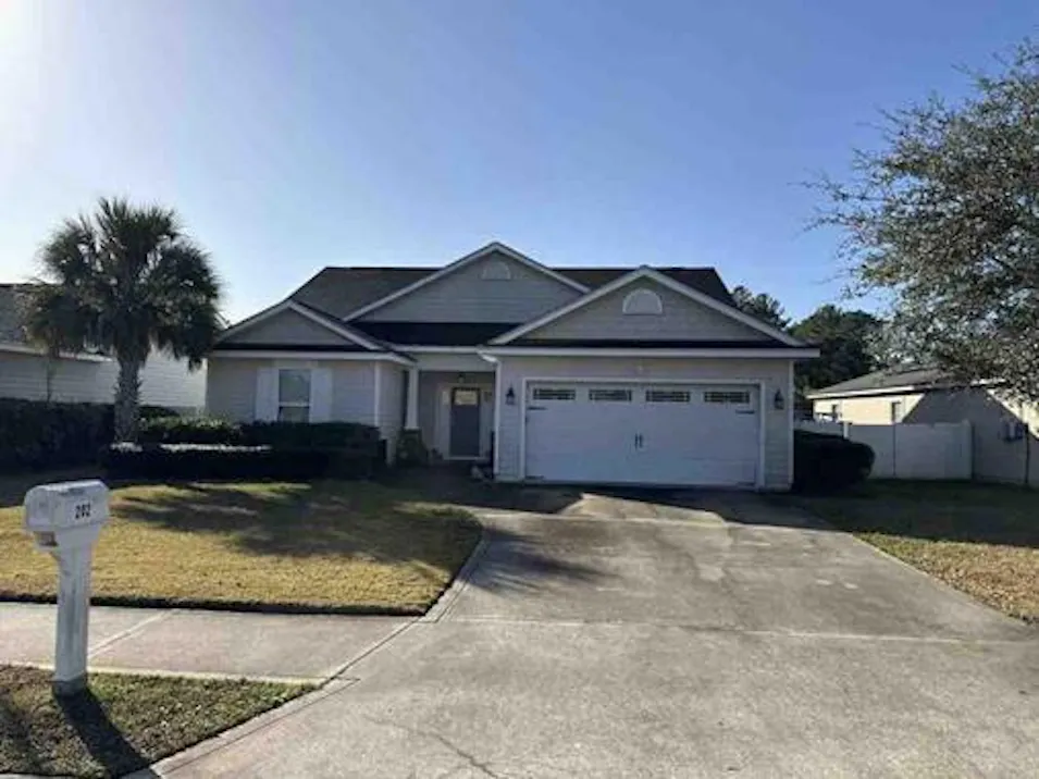 202 Waters Edge Dr Kingsland, GA 31548, Camden County
