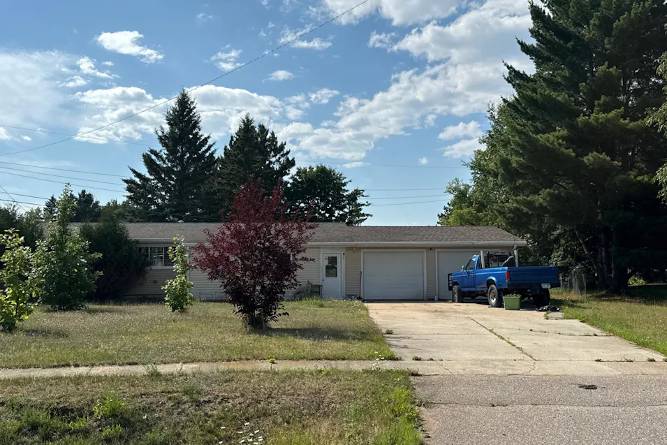 41 Cypress Boulevard Babbitt, MN 55706, Virginia County