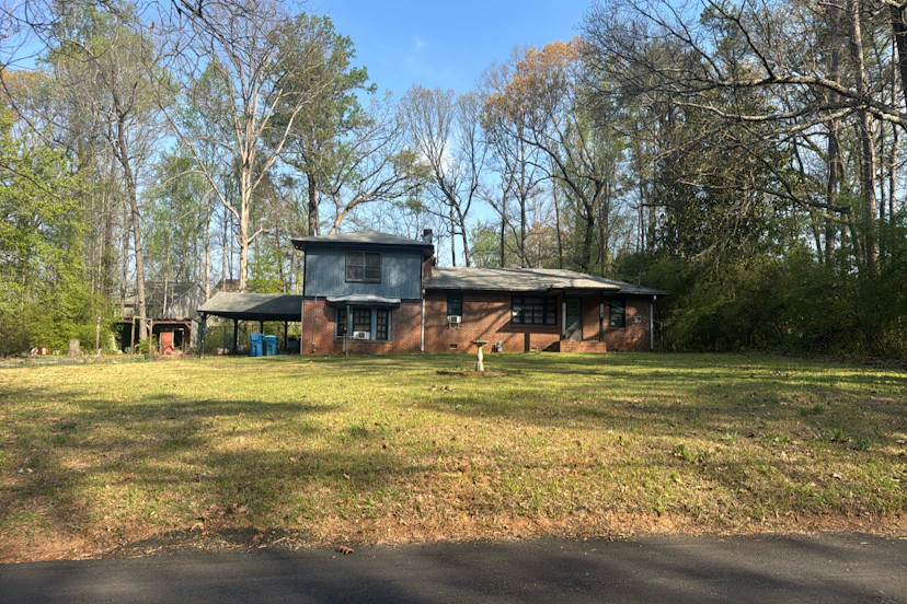 3211 Hamilton Road