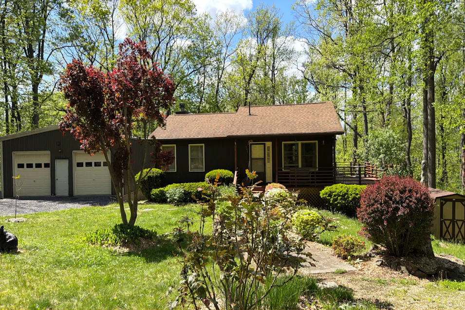 341 Mt Oriole Ln Linden, VA 22642, Warren County