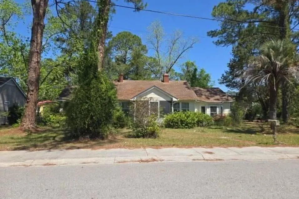 1402 Isabella Street Waycross, GA 31503, Ware County