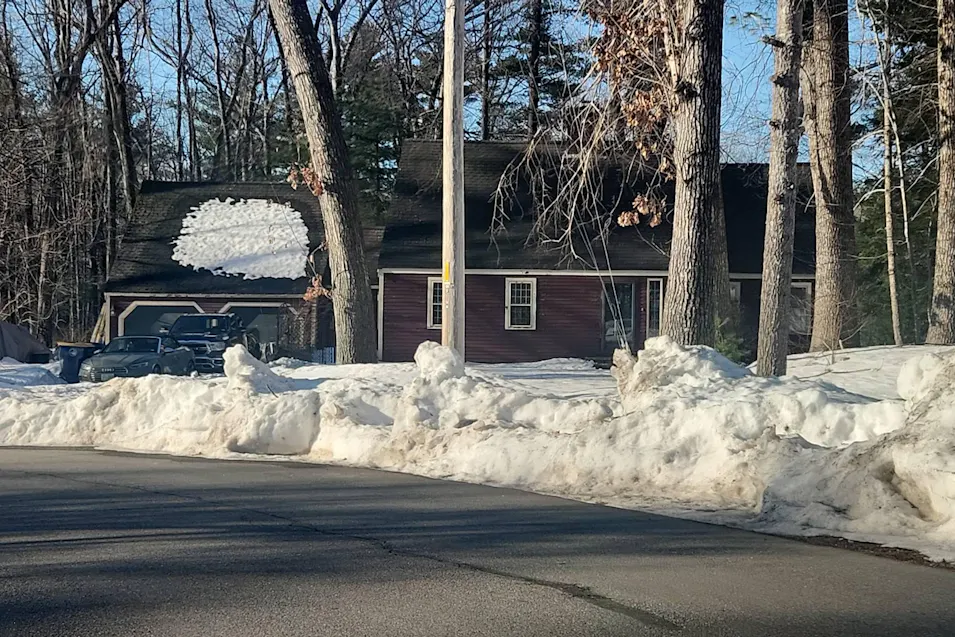 9 Dundee Drive Plaistow, NH 03865, Rockingham County