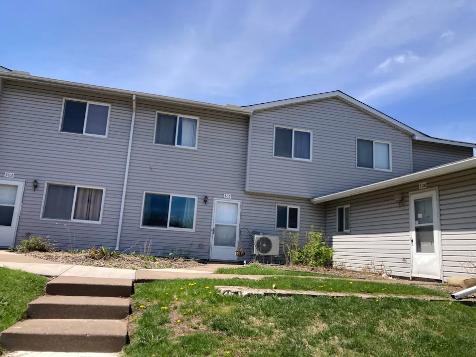 13991 60th St Court N Oak Park Heights, MN 55082, Washington County
