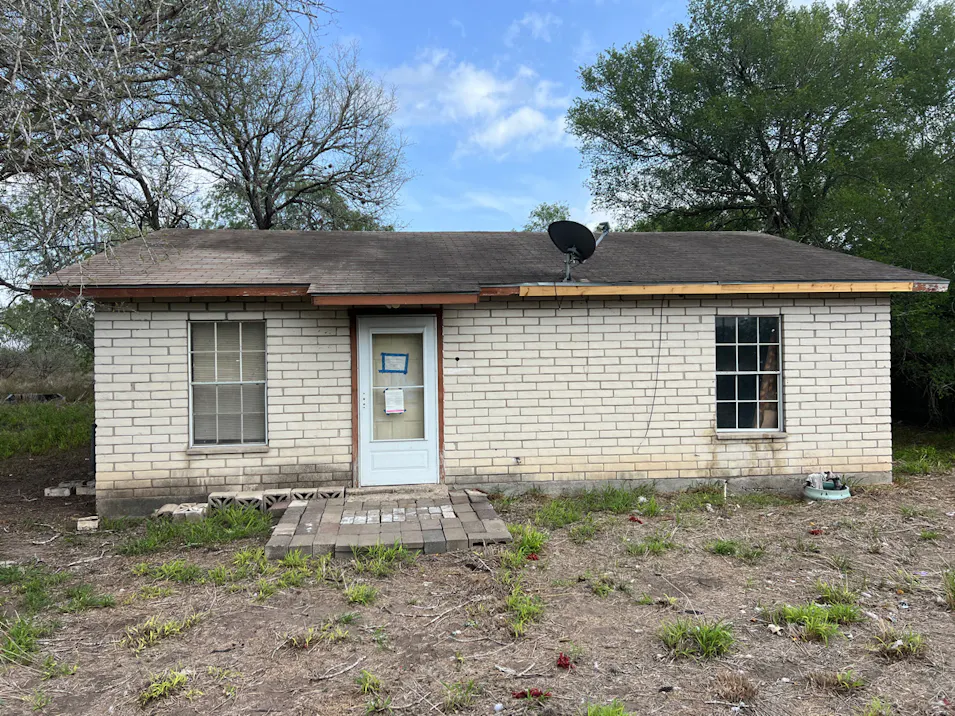 9806 County Road 629 Mathis, TX 78368-4302, San Patricio County