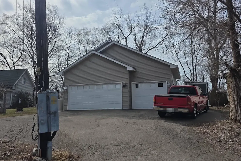 1110 Felix St W St Paul, MN 55118, Dakota County