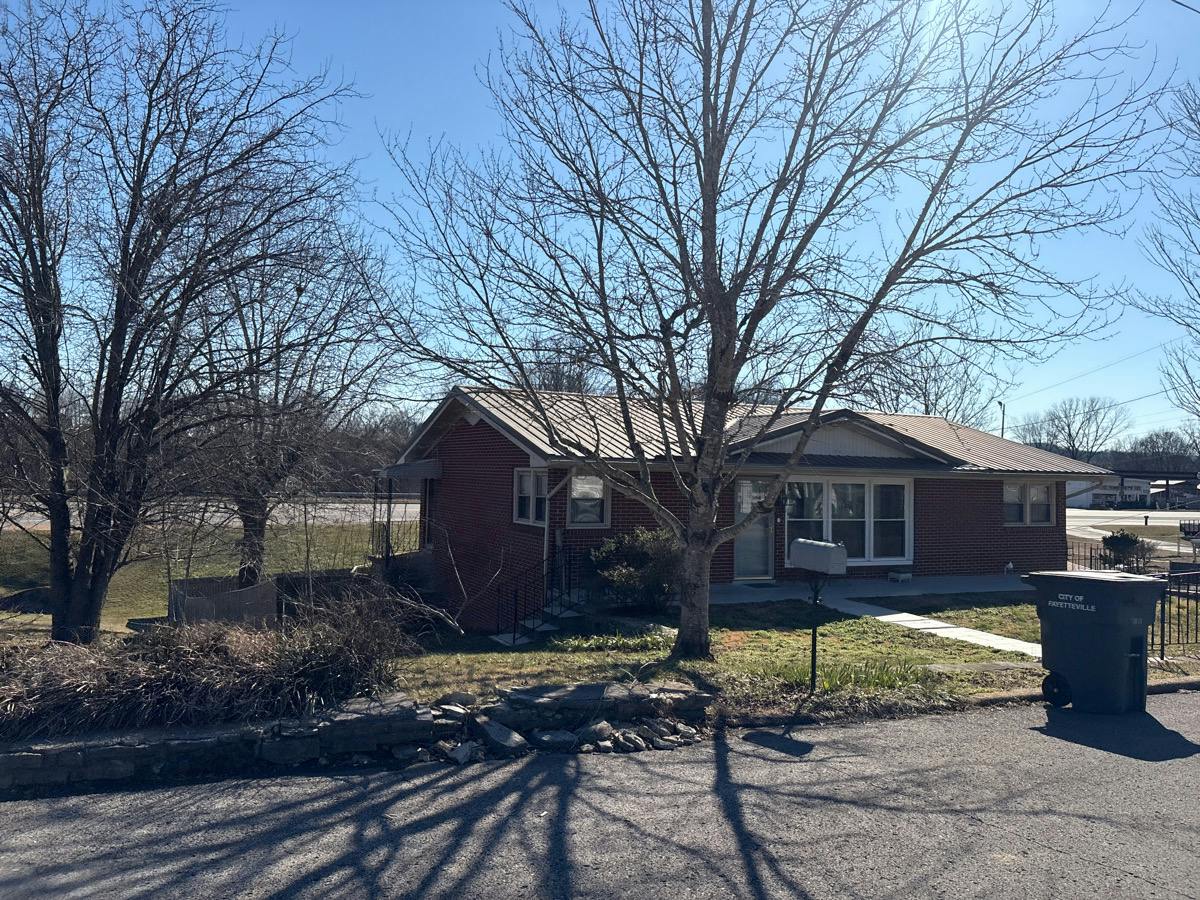 Stonebridge Dr, Fayetteville, TN 37334