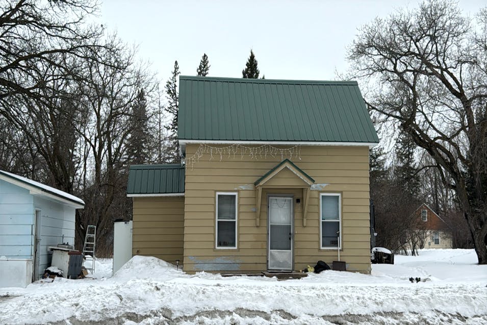 106 State Avenue South Lake Bronson, MN 56734, Hallock County