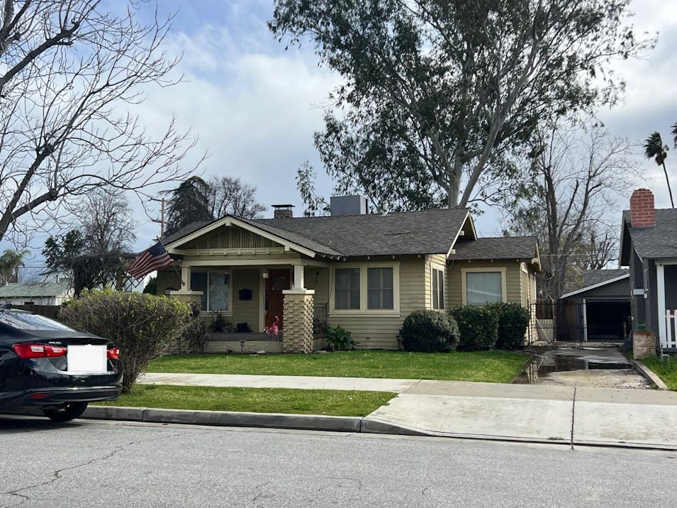 1901 3rd St Bakersfield, CA 93304, Kern County