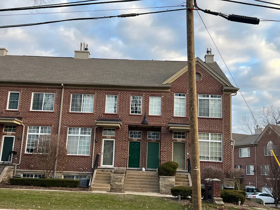 1498 Crimson Way Unit 2 Walled Lake, MI 48390, Oakland County