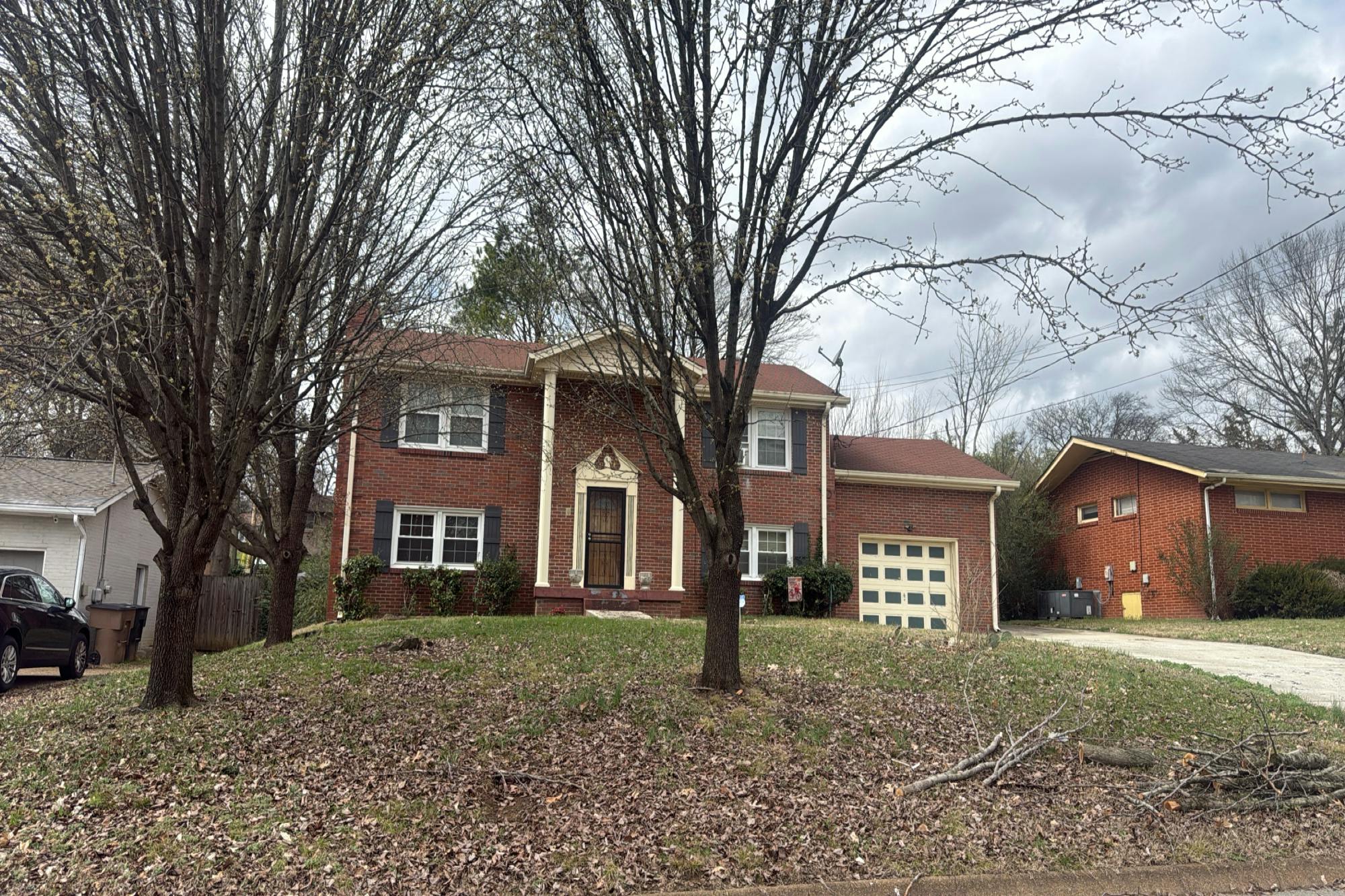 Cynthia Ln, Nashville, TN 37207