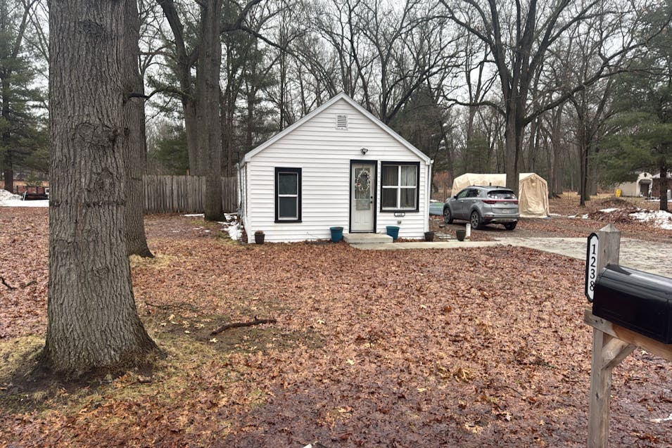 1238 S Forest Dr Muskegon, MI 49442, Muskegon County