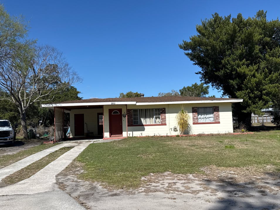 2012 Helms Ave Leesburg, FL 34748, Lake County