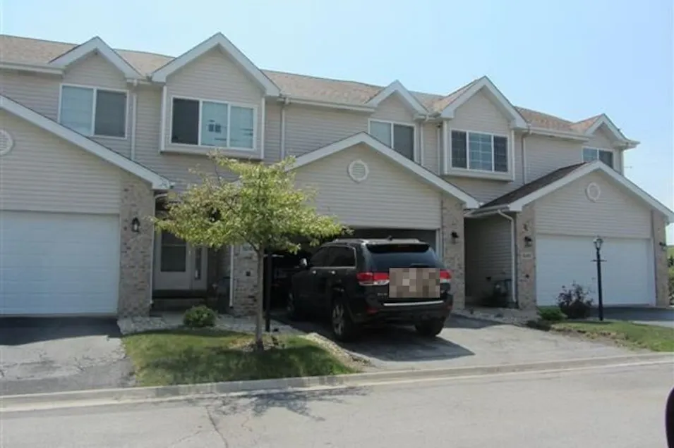5245 Southwick Ct Matteson, IL 60443, Cook County