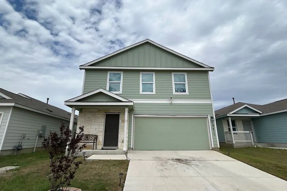 10411 McClintock Dr Converse, TX 78109, Bexar County