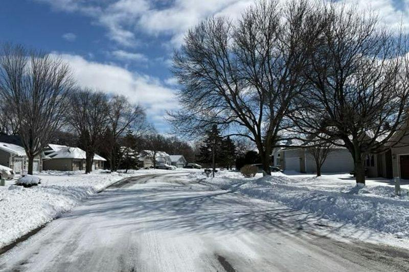 Gershwin Ave, Saint Paul, MN 55128
