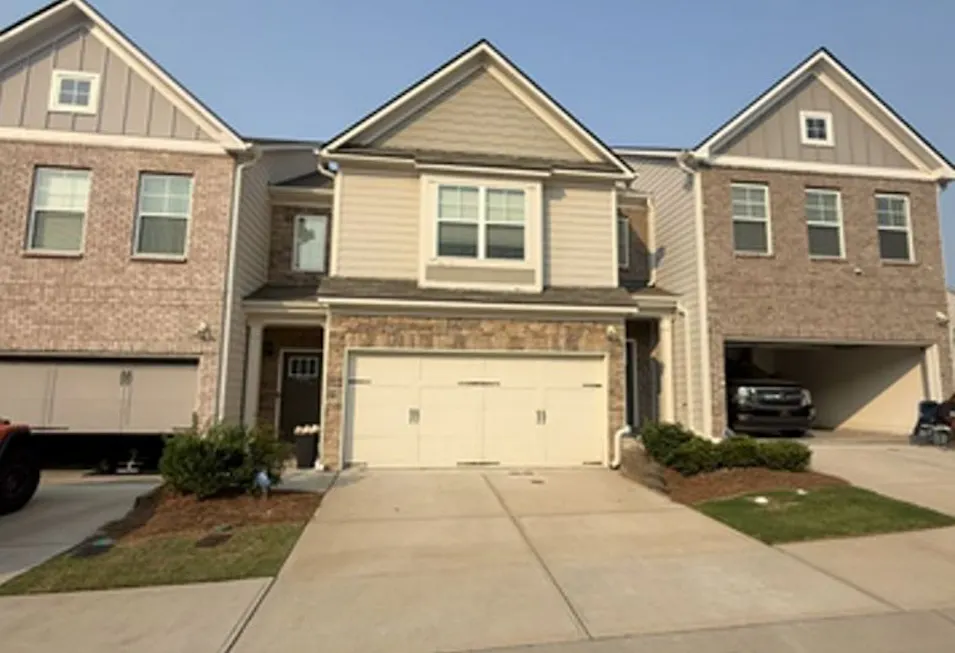 7624 Avalon Blvd Fairburn, GA 30213, Fulton County
