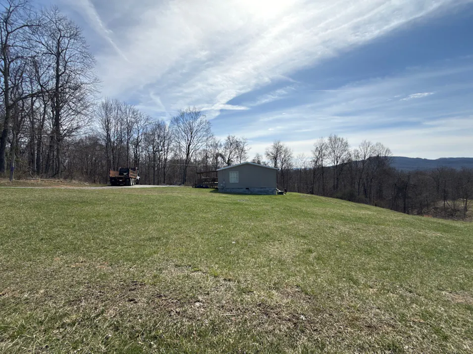 83 Hoss Ln Alderson, WV 24910, Monroe County