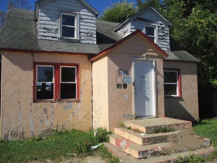 612 N Crystal Ave Benton Harbor, MI 49022, Berrien County