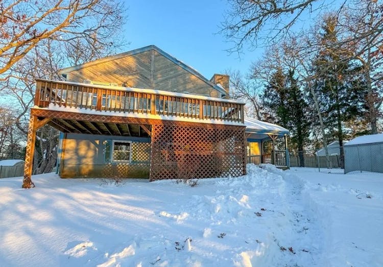 157 Lakeview Blvd Plymouth, MA 02360, Plymouth County