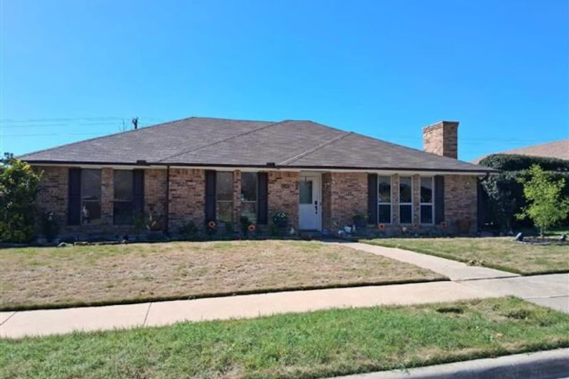 1508 Silverleaf Drive