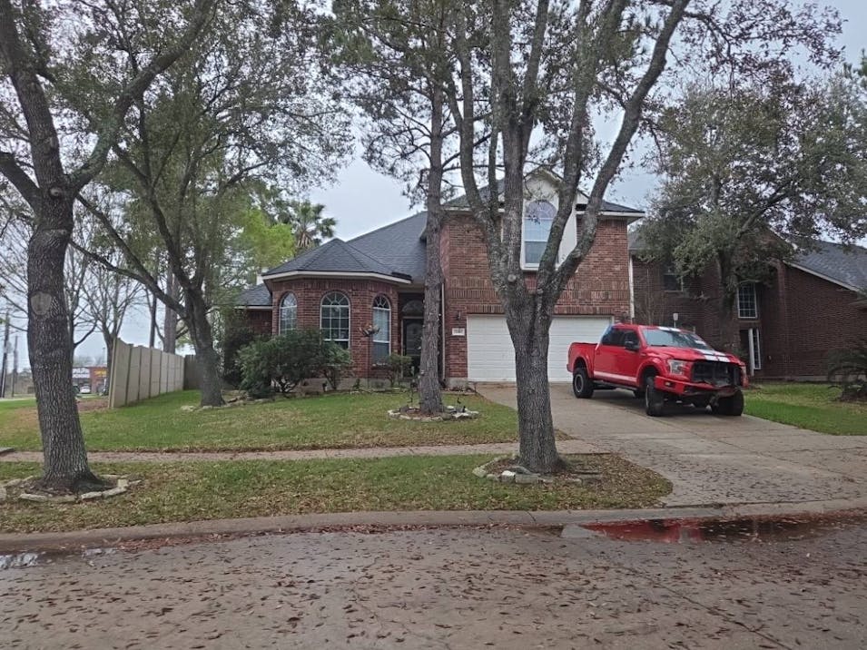 14302 Rolling Hills Ln Rosharon, TX 77583, Brazoria County