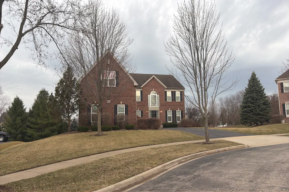 1106 Championship Drive Elgin, IL 60124, Kane County