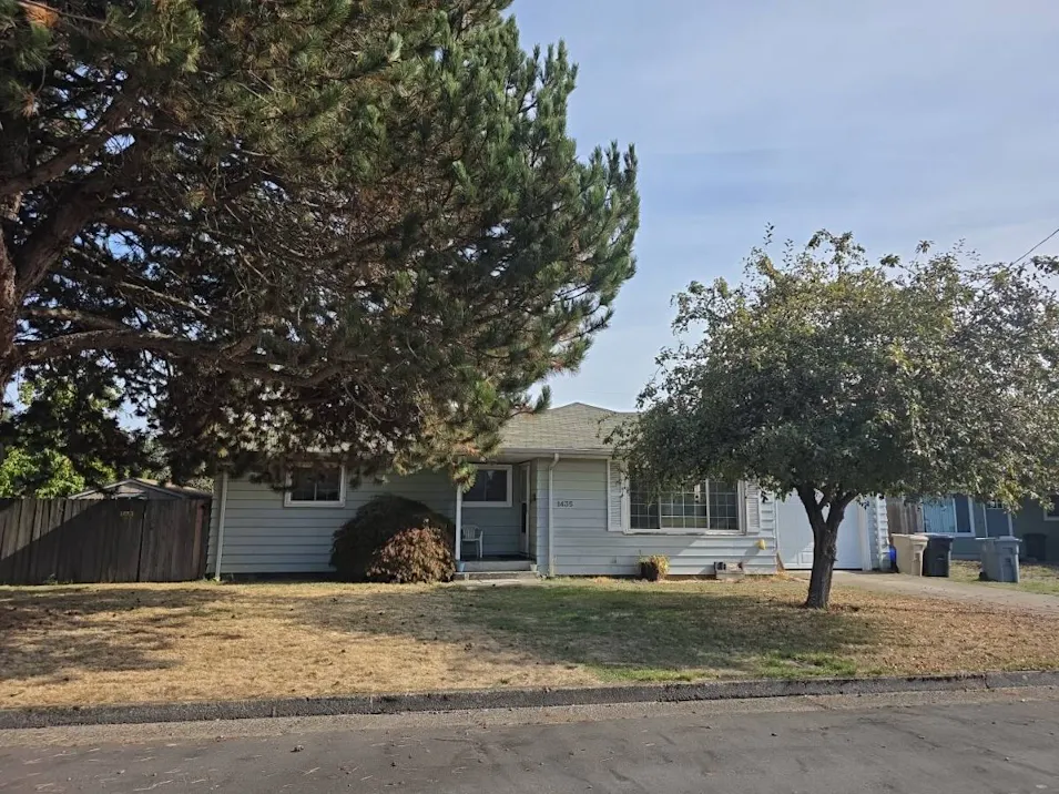 1435 Sherman St SE Albany, OR 97322, Linn County
