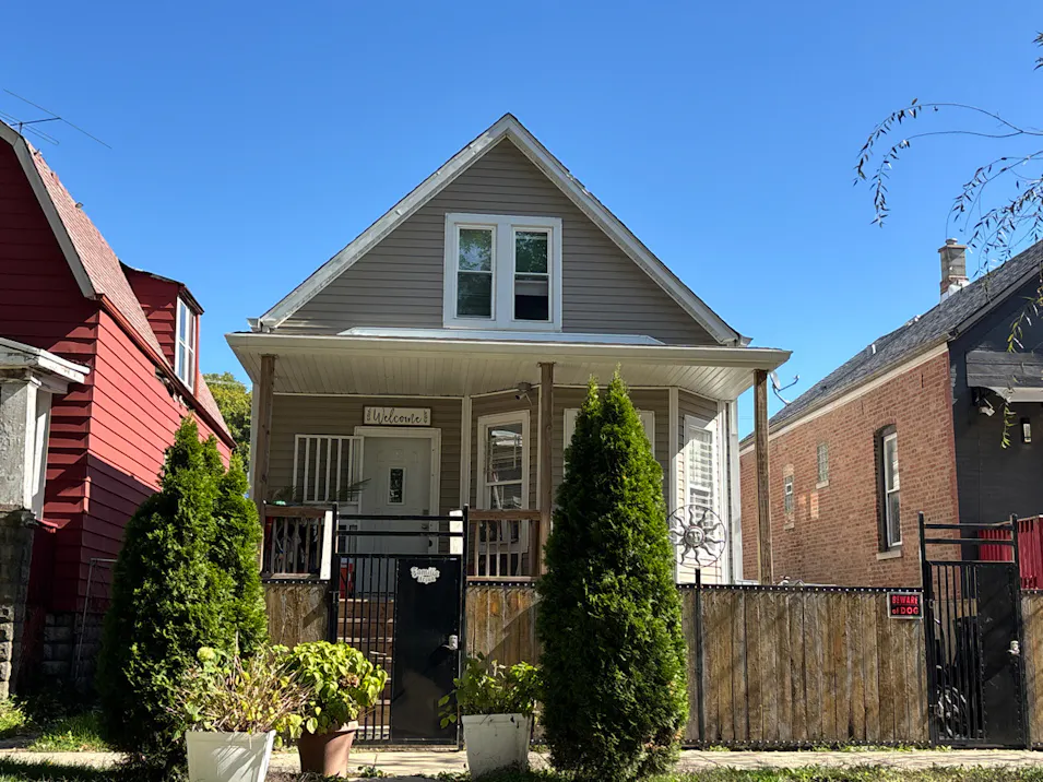 6415 S. Wood St. Chicago, IL 60636, Cook County