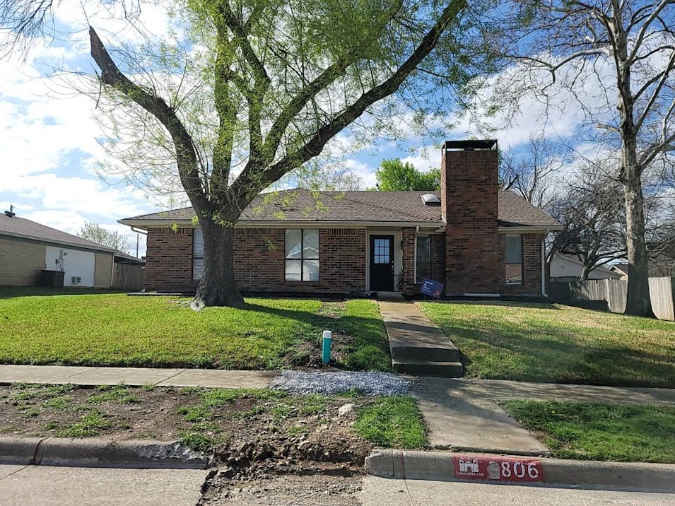 2806 Churchill Way Garland, TX 75044, Dallas County