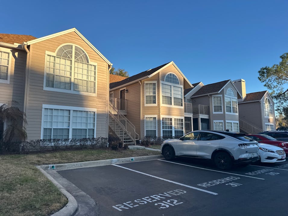 696 Youngstown Parkway Apt 315 Altamonte Springs, FL 32714, Seminole County