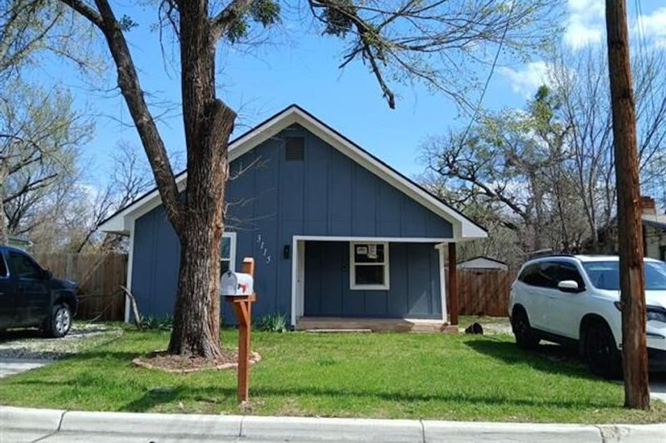 3115 Hunter St Fort Worth, TX 76112, Tarrant County