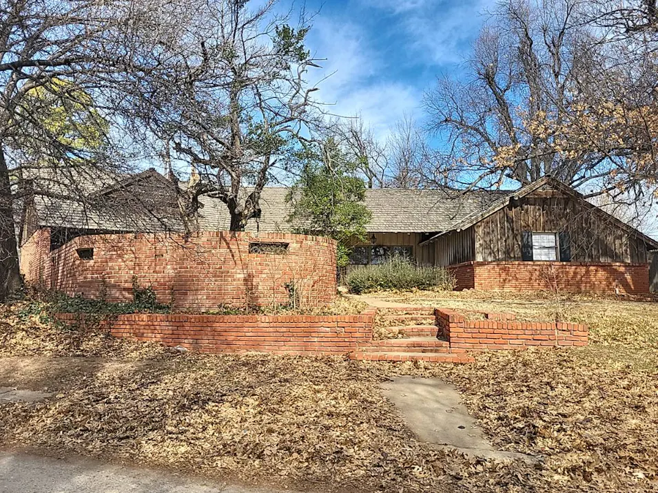 2317 NW 56th St. Oklahoma City, OK 73112, Oklahoma County