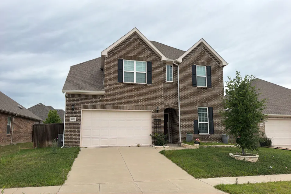 1621 Millican Lane Aubrey, TX 76227, Denton County