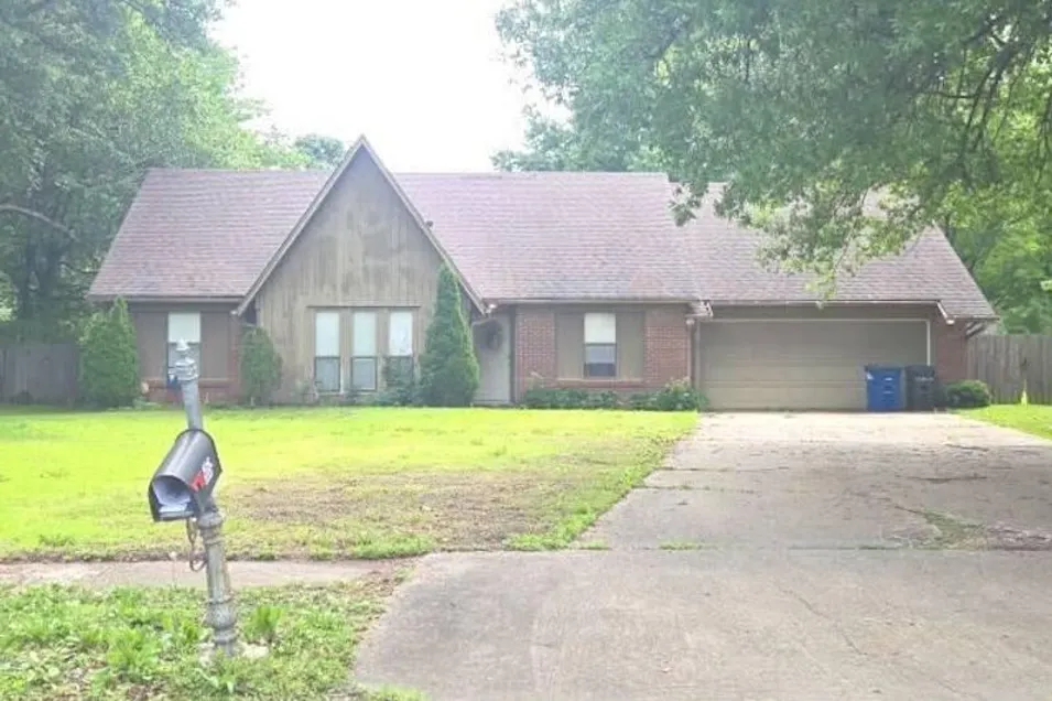 505 Oakdale Cove West Memphis, AR 72301, Crittenden County