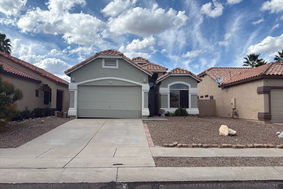 7955 N Panamint Dr Tucson, AZ 85743, Pima County