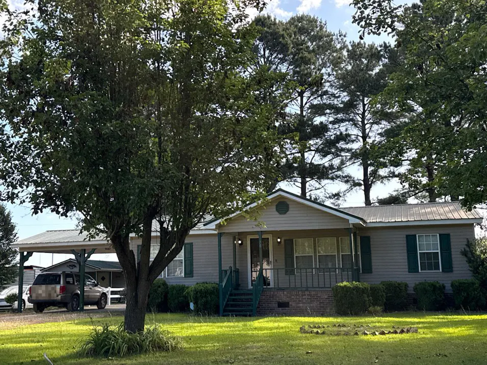 70 Surf Lane Maxton, NC 28364, Robeson County