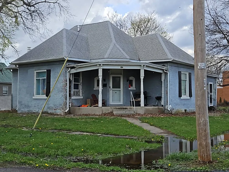 600 Madison St Canton, MO 63435, Lewis County