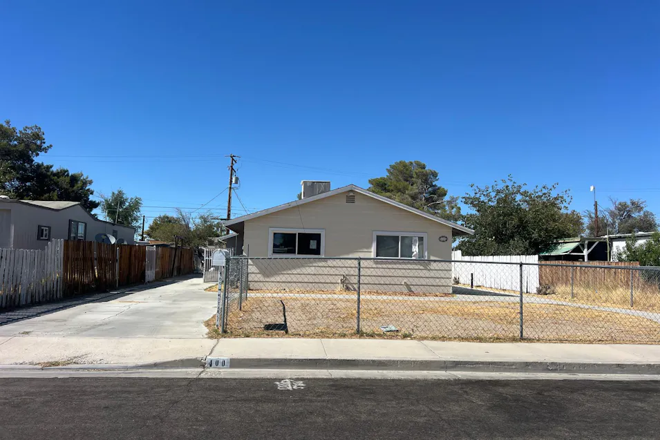 400 W Moyer Street Ridgecrest, CA 93555, Kern County