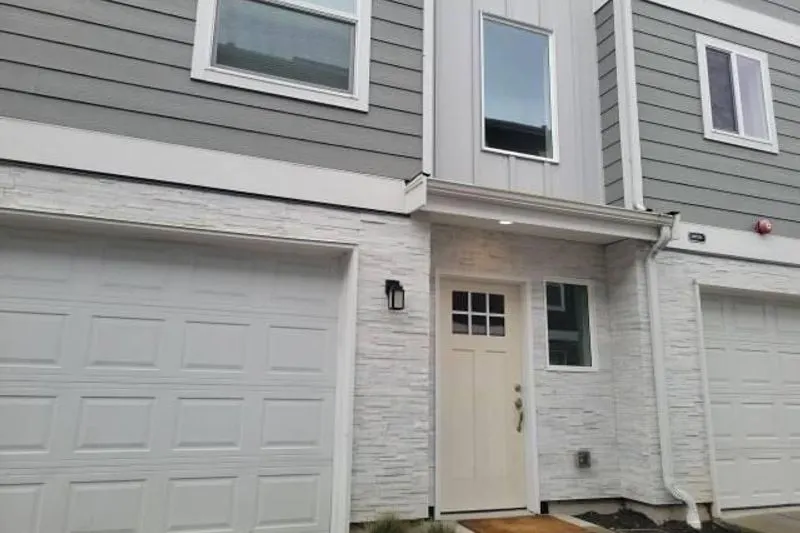 19th Ave, Everett, WA 98208 #1