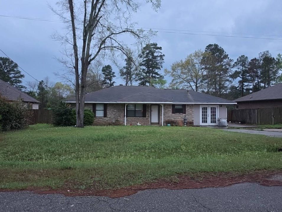 498 Omaha St Gladewater, TX 75647, Gregg County